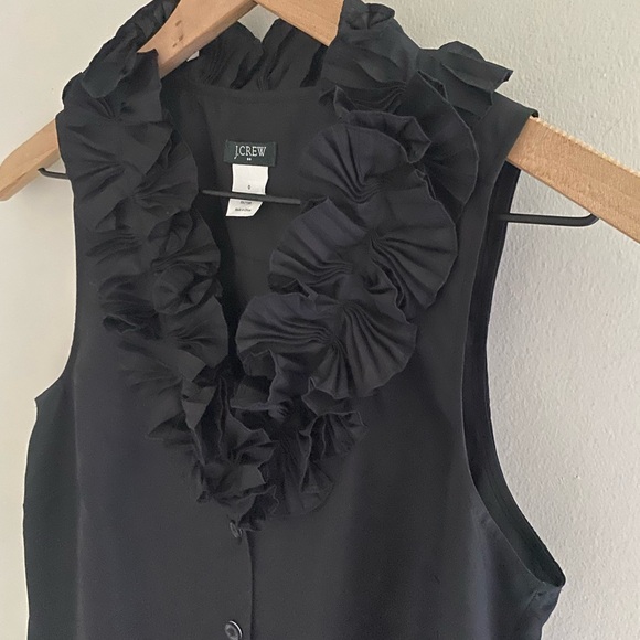 J. Crew 100% silk black sleeveless blouse with ruffle detail size 0 - Picture 2 of 5